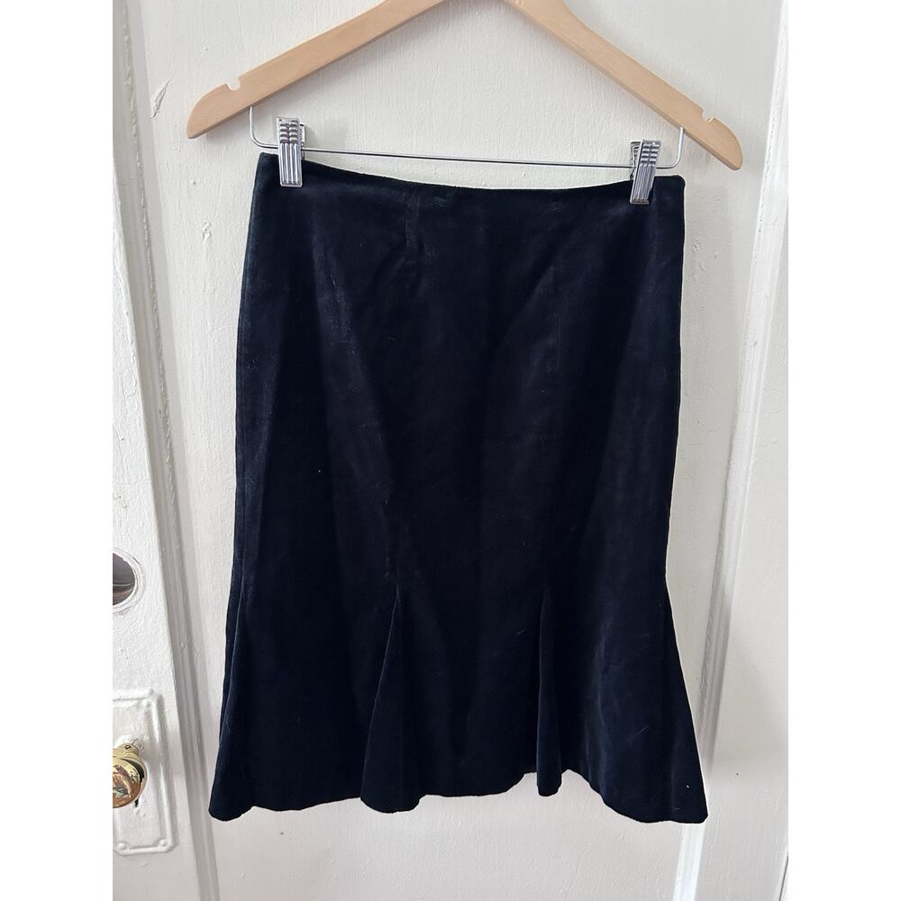 Boden Peplum Bottom Lined Black Velvet Skirt Size 2‎